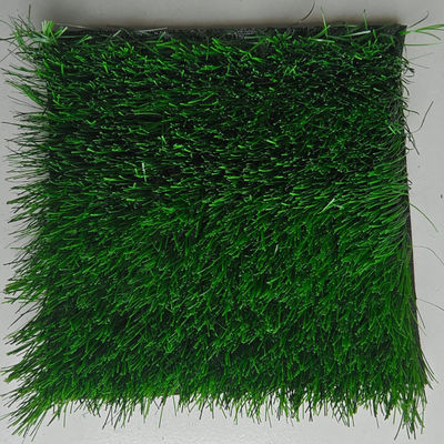 Rumput Buatan Olahraga Tinggi Tumpukan 50mm dengan 14000 Dtex dan Tahan UV untuk Lapangan Sepak Bola