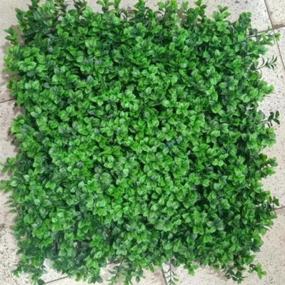 Kantor Hotel Restoran Panel Rumput Palsu Dengan Perawatan Rendah Dan Biaya Terjangkau