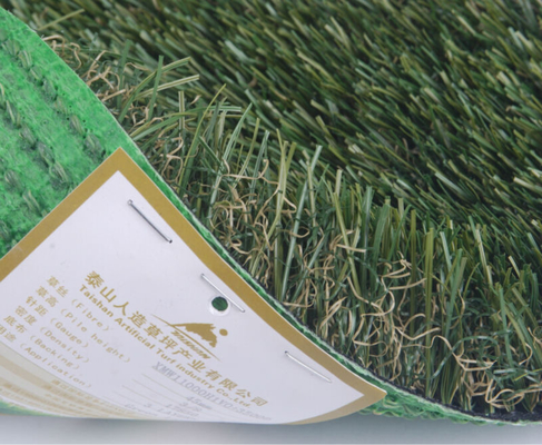 140 jahitan / M 32mm Landscaping Grass Palsu dengan ketahanan UV dan tekstur yang bagus digunakan untuk anak-anak atau hewan peliharaan