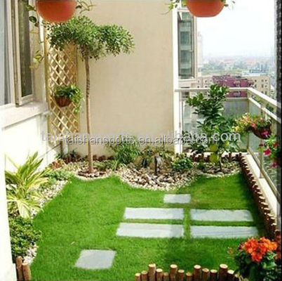 Rumput buatan taman bermain 40 mm dengan Dtex 11600 dan 18900 Densitas digunakan untuk dekorasi lanskap