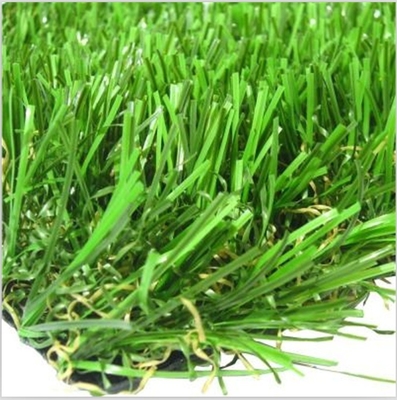 PP atau PE Hijau Hitam Astro Rumput Rumput Untuk Taman Lapangan Luar Dengan Dukungan dan Lapisan yang Dapat Dikustomisasi