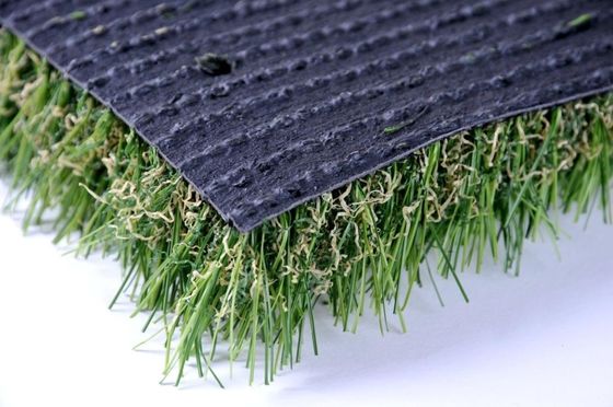 Rumput Buatan 35mm Kepadatan Tinggi dengan 16800 Jahitan/Sqm dan Permeabilitas Air Yang Sangat Baik untuk Lansekap