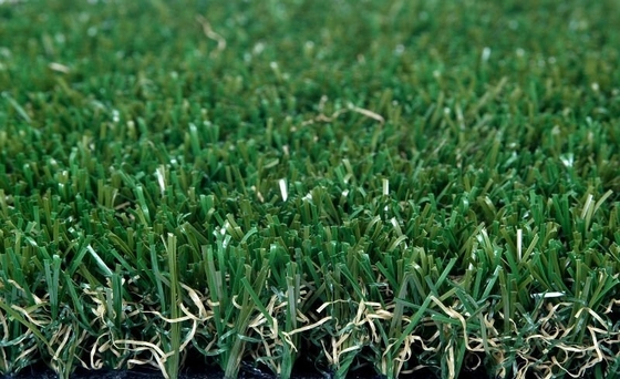 12000 Dtex Landscape Artificial Turf 5/8" Gauge PE Material Resistensi UV Dan Low Maintenance
