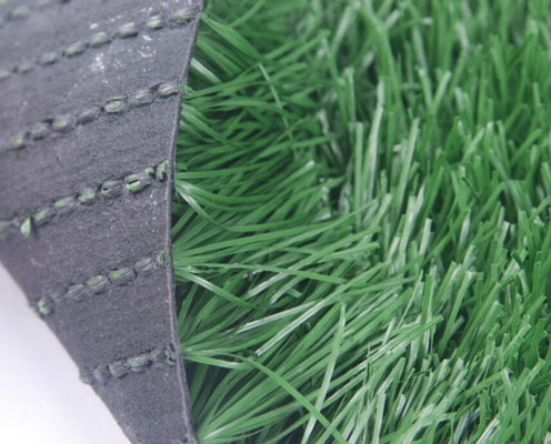 50mm Artificial Green Sports Grass PE Material 16000 Dtex Sports Astro Turf Untuk Sepak Bola Lapangan sepak bola