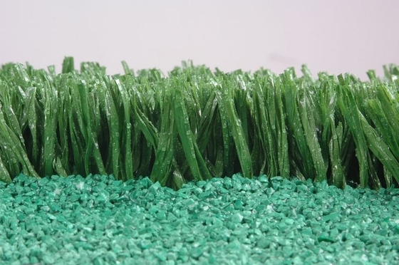 Bola Sepak yang dapat disesuaikan Astro Lawn 140 jahitan / M Rumput buatan hijau 60mm Tinggi tumpukan