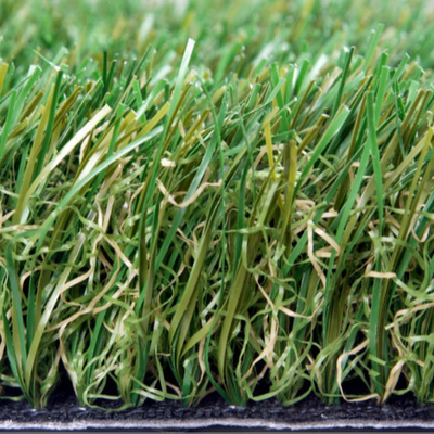 Tingkat jahitan rumput palsu buatan 165 jahitan/M Densitas tinggi dan dtex pemeliharaan rendah dan ketahanan UV