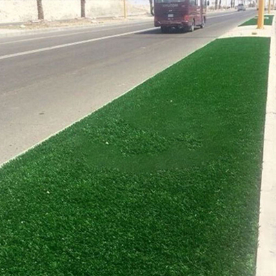 30mm Infiller bebas rumput buatan 15000 Detx rumput hijau buatan dengan perawatan rendah dan daya tahan tinggi
