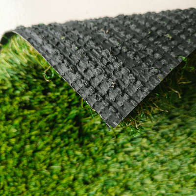 Multifungsi Non-Fill Green Synthetic Turf 40mm Low Maintenance Soft Feeling Natural Appearance