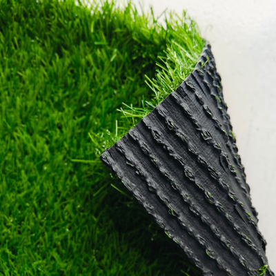 Non-Fill Synthetic Turf 25mm Artificial Grass High Dtex Untuk Lapangan Olahraga Dan Dekorasi Lansekap