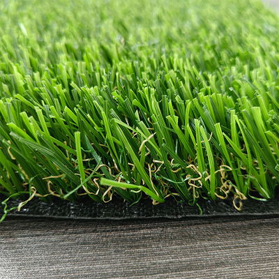 Rumput buatan multifungsi untuk acara olahraga dan kegiatan di luar ruangan