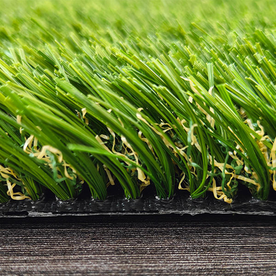 Performa Permeabilitas Air Tinggi 30mm Rumput Hijau Buatan Dengan Adhesif PU Digunakan Untuk Lapangan Renang