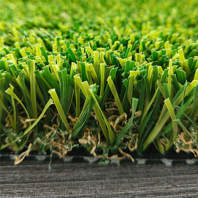 Taman bermain persegi panjang hijau rumput buatan untuk lansekap taman balkon dan taman bermain sekolah dengan penampilan alami