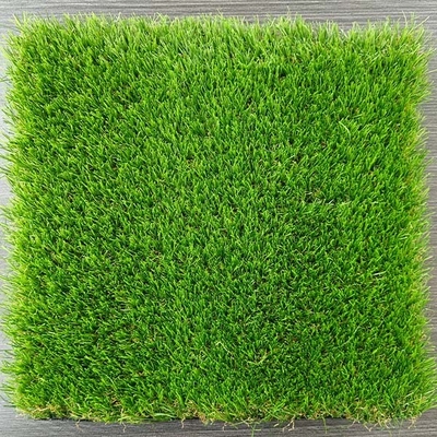 Tanah liat buatan tanpa polusi lanskap 40mm rumput buatan hijau dengan perlindungan lingkungan 3/8 gauge