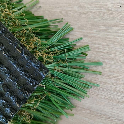 40mm Tumpukan Tinggi "S" Bentuk benang Kinerja yang sangat baik rekreasi rumput sintetis untuk taman dan halaman