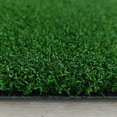 Golf Artificial Turf dengan Tinggi Tumpukan 17mm Densitas Tinggi dan PU Adhesive untuk Putting Greens Sintetis