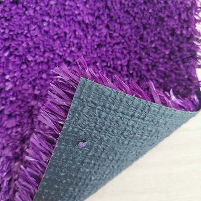 Customized Tennis Artificial Turf Multi Fungsi Ungu Warna 25mm Tinggi Tumpukan Dengan Sistem Drainase Besar