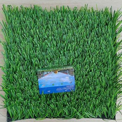 Rumput buatan plastik daur ulang 40mm untuk acara olahraga dan ruang dengan pemeliharaan rendah