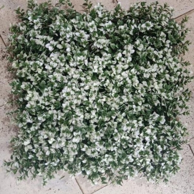 50cm*50cm Tanah Hijau Palsu Ukuran Dinding Disesuaikan PE