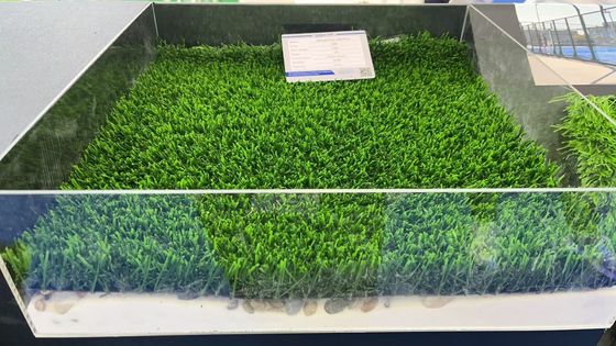 Rumput buatan yang tidak diisi dengan mat penyerap kejut untuk lapangan olahraga