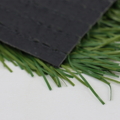 50mm Sepakbola Artificial Grass Stabil Dan Diperkuat Dengan CPP+PP Base Fabric Dan Latex Adhesive
