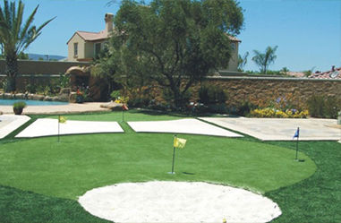 Golf Artificial Turf dengan Tinggi Tumpukan 17mm Densitas Tinggi dan PU Adhesive untuk Putting Greens Sintetis