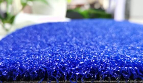 FIH Sertifikasi Hockey Artificial Turf Dengan 17mm Pile Height Air Spray Tidak Ada Logam Berat Untuk Bermain Konsisten