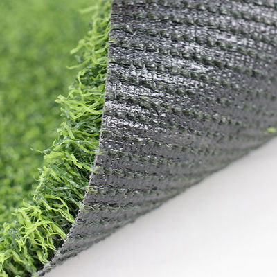Tinggi Densitas Olahraga Artificial Grass 18mm Golf Hockey Padel Turf PP Bahan PU Backing Besar UV Resistance