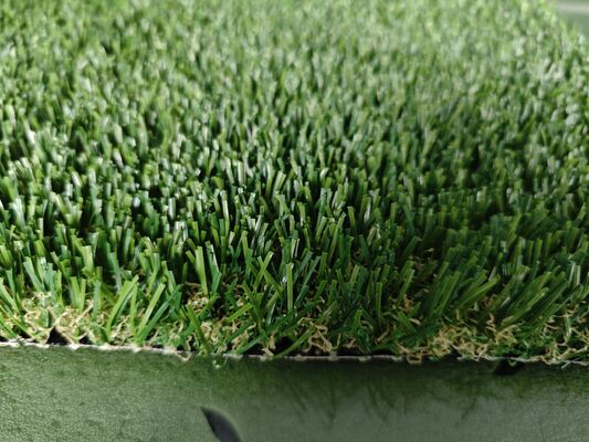 Rumput buatan tanpa isi dengan ketinggian tumpukan 30 mm dan lem lateks transparan untuk rumput olahraga 12400 Dtex Low Maintenance