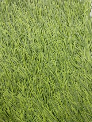 Rumput Sintetis Sepak Bola Bahan Daur Ulang dengan Tinggi Tumpukan 60mm dan 12000 Dtex untuk Permukaan Olahraga Berkelanjutan